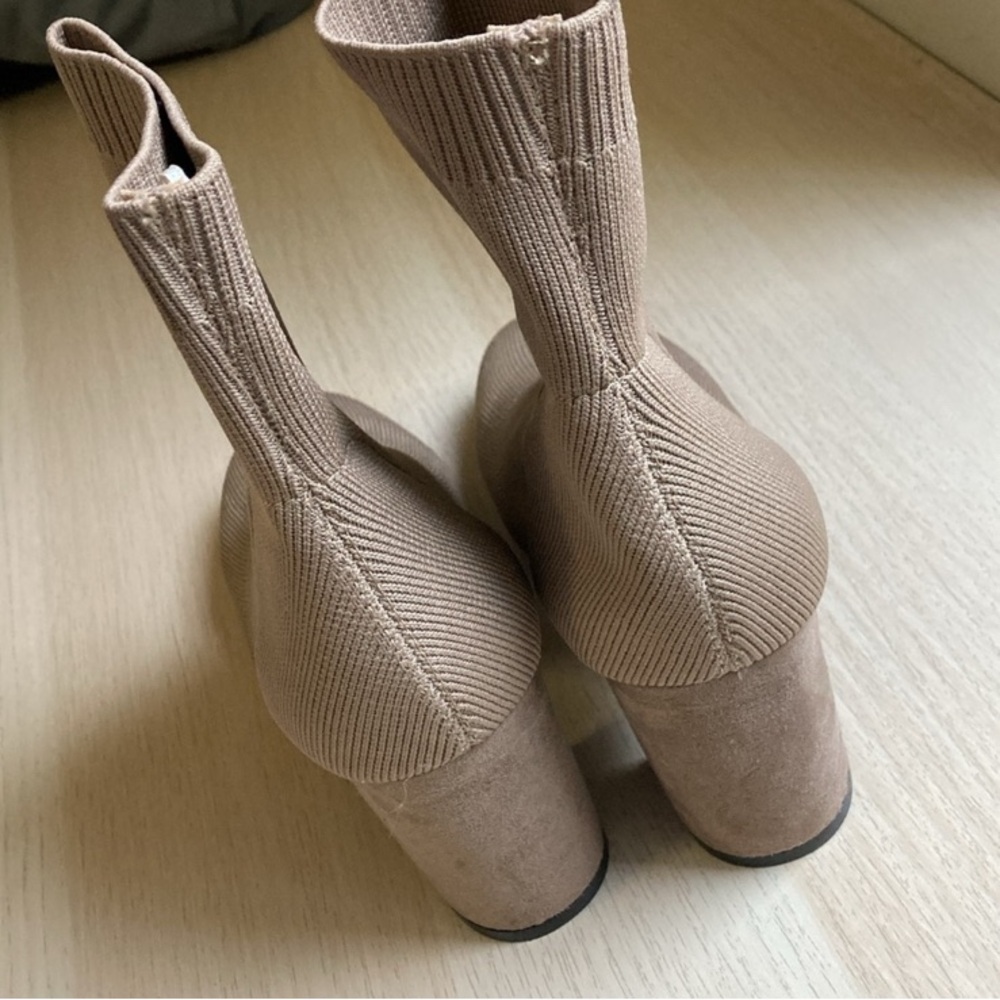 NWOT Altar’d State Everlly Tan Ankle Boots, Size 7.5 women’s brown boots - Picture 13 of 16